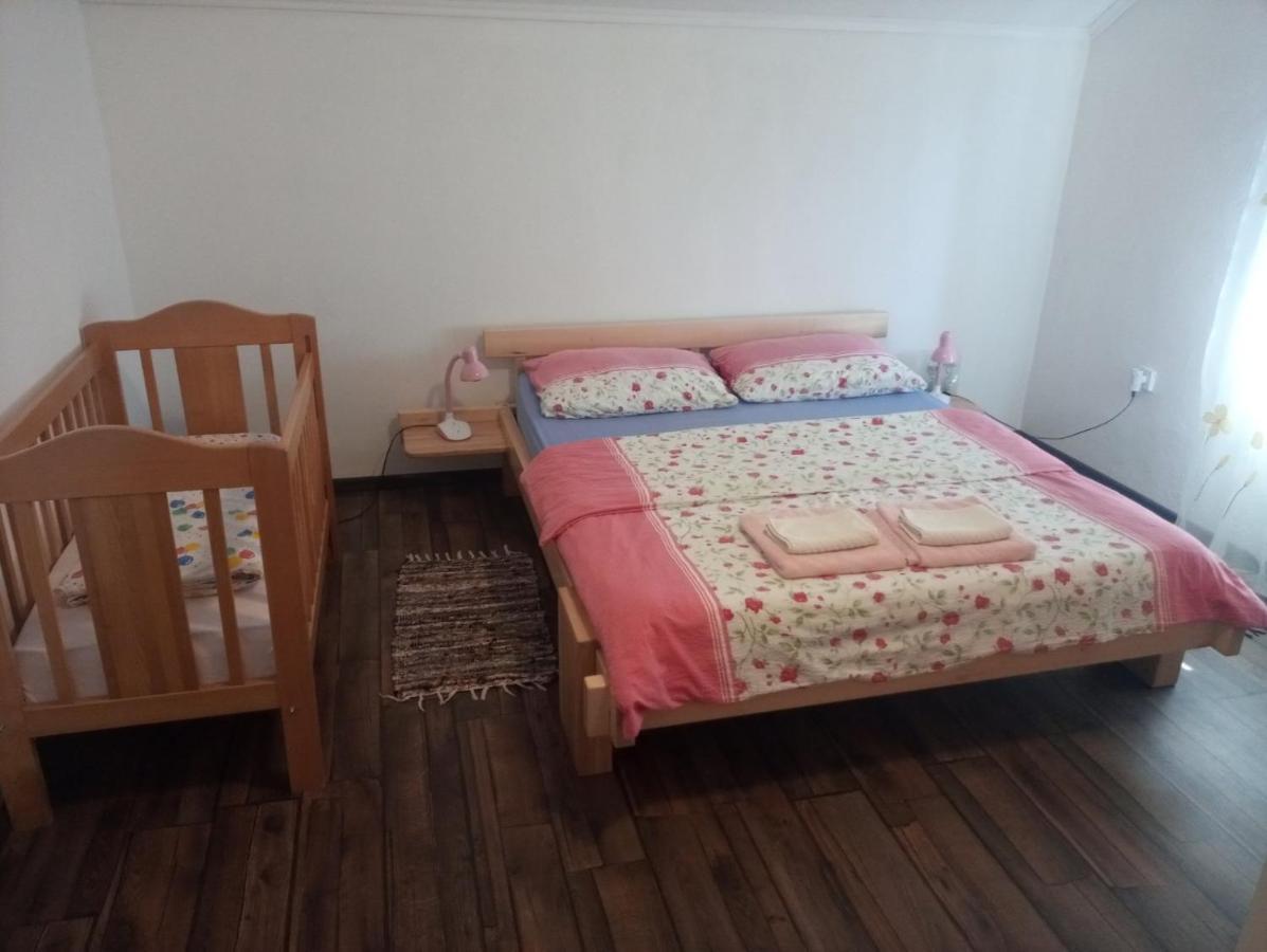 Apartment Gradina Кореница Екстер'єр фото