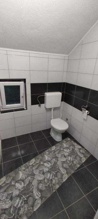 Apartment Gradina Кореница Екстер'єр фото